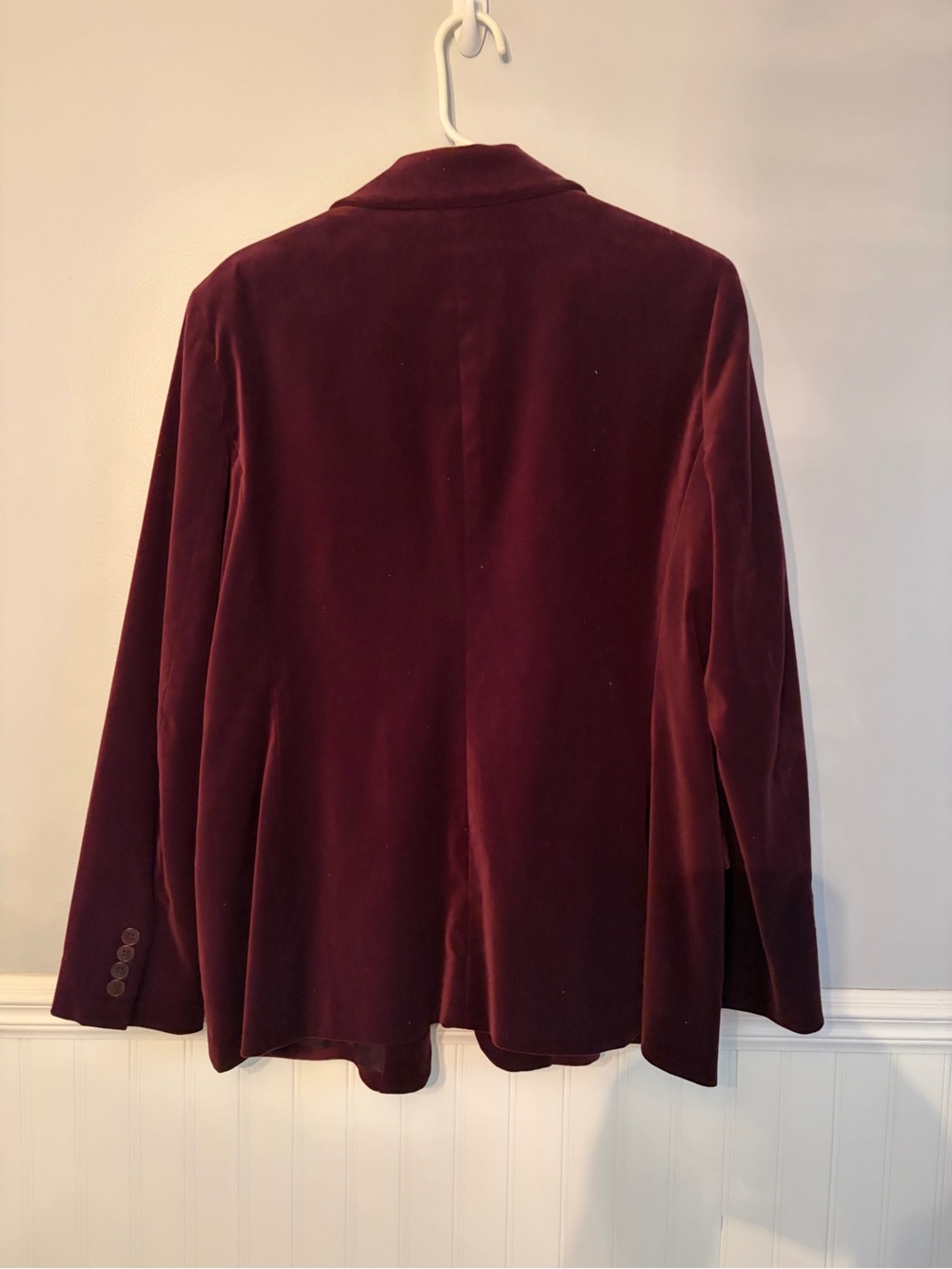 Lauren Ralph Lauren Velvet Blazer in Deep Wine - Picture 2 of 3
